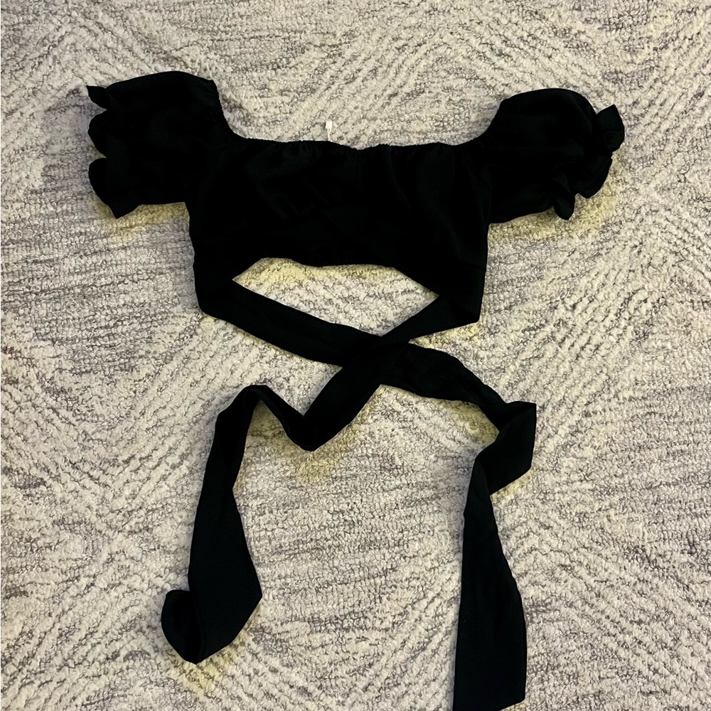 Black crop top very light weight